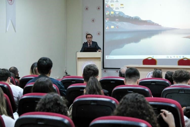BİLECİK ŞEYH EDEBALİ ÜNİVERSİTESİ'NDE (BŞEÜ), 'EDEBALİ'NİN İZİNDE AHİLİĞİN İKTİSADİ VE SOSYAL...