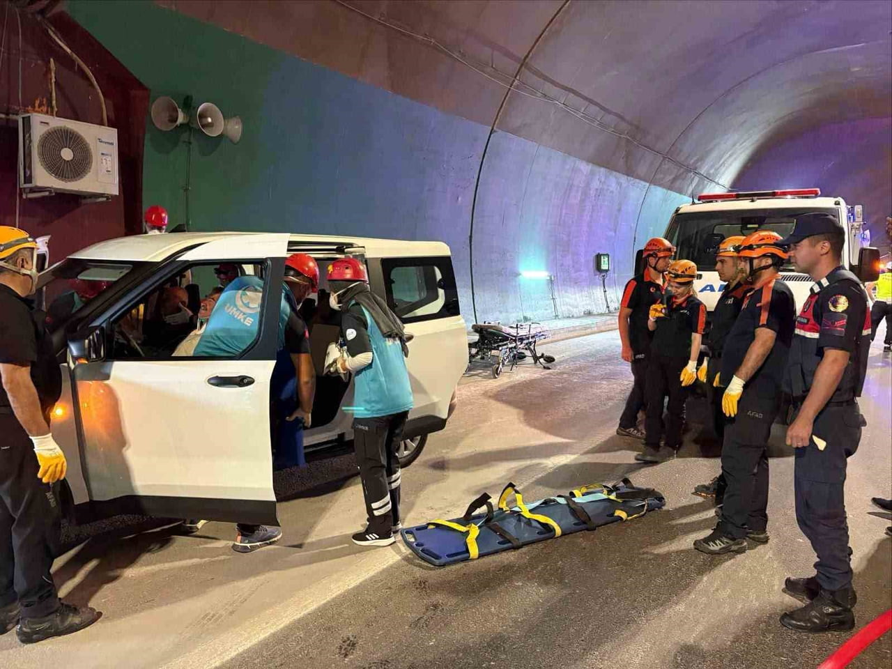 BİLECİK’TE GERÇEĞİNİ ARATMAYAN TÜNEL TATBİKATI