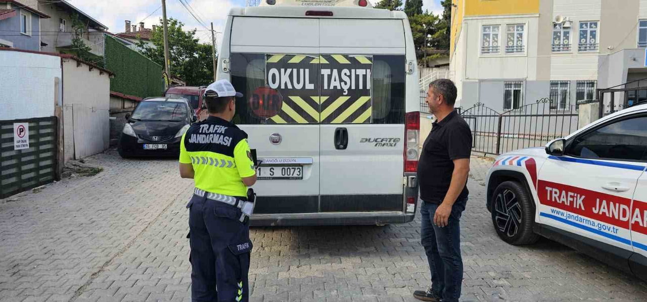 BİLECİK’TE OKUL SERVİS ARAÇLARI DENETLENDİ