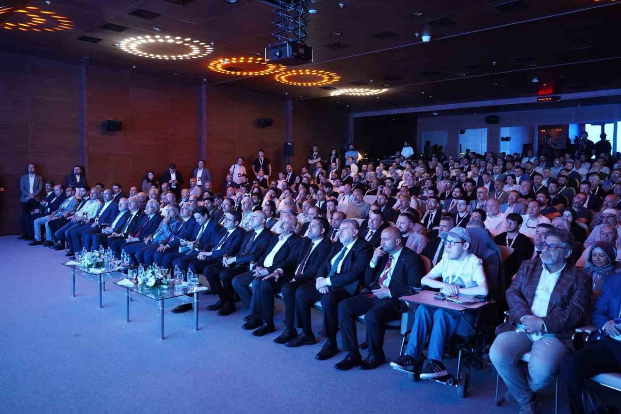 BİLİŞİM VADİSİ’NDEKİ FONANGELS KAŞİF ZİRVESİ YOĞUN İLGİ GÖRDÜ.