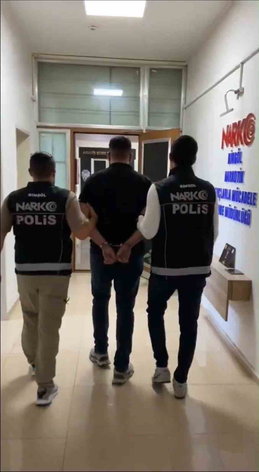 BİNGÖL’DE UYUŞTURUCU TİCARETİ ŞÜPHELİSİ TUTUKLANDI