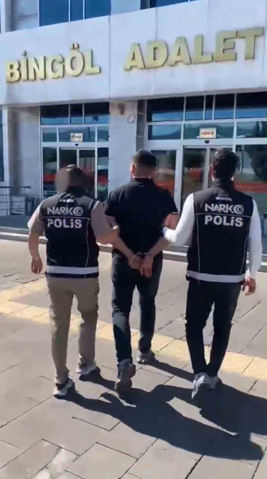 BİNGÖL’DE UYUŞTURUCU TİCARETİ ŞÜPHELİSİ TUTUKLANDI