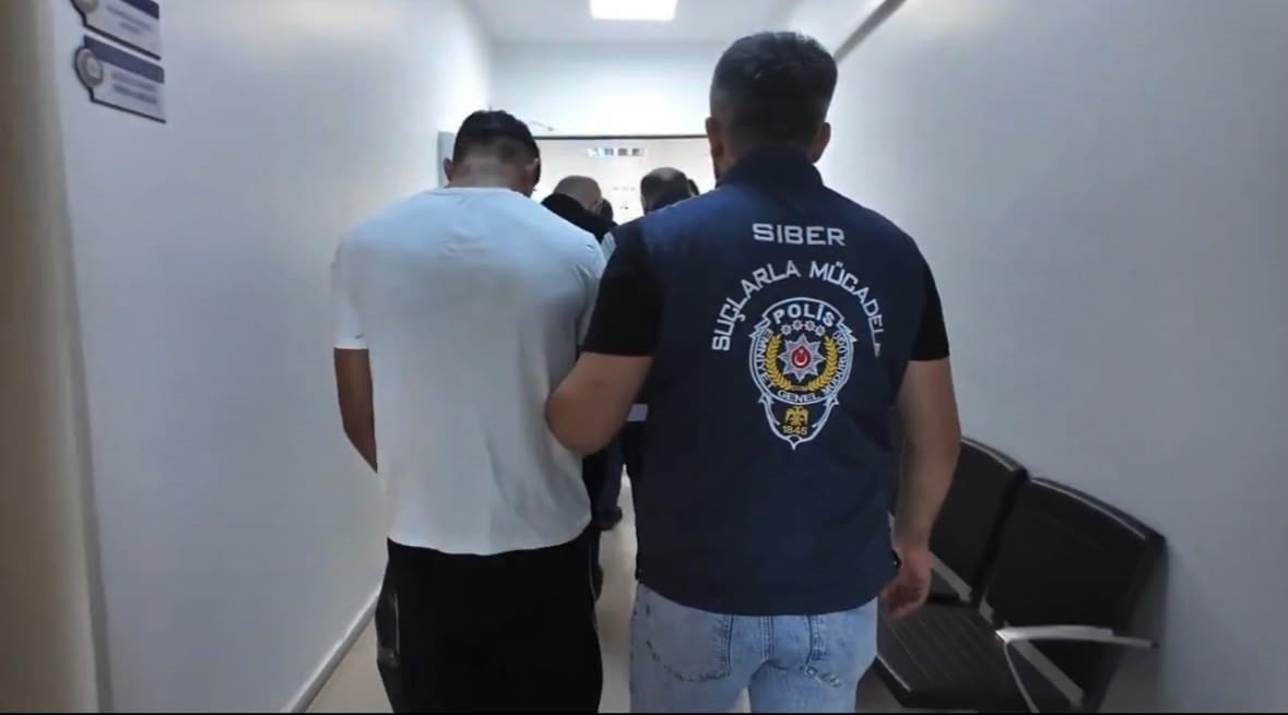 BİNGÖL MERKEZLİ 4 İLDE EŞ ZAMANLI DÜZENLENEN DOLANDIRICILIK OPERASYONUNDA YAKALANAN 6 ŞÜPHELİDEN...