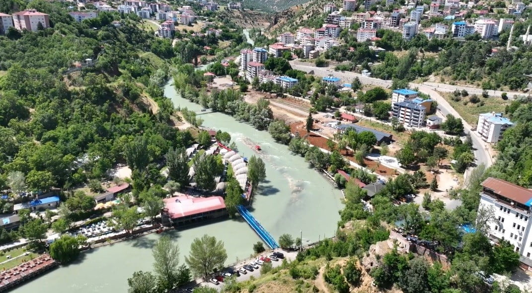 BİR DÖNEM TERÖRLE GÜNDEME GELEN TUNCELİ, BUGÜN TÜRKİYE’NİN FARKLI İLLERİNDEN GELEN GENÇ SPORCULARI...