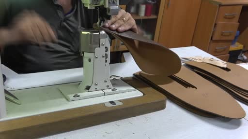 Bir meslek daha yok oluyor, çırak bulunamayan kunduracılıkta son dönemlerini yaşıyor