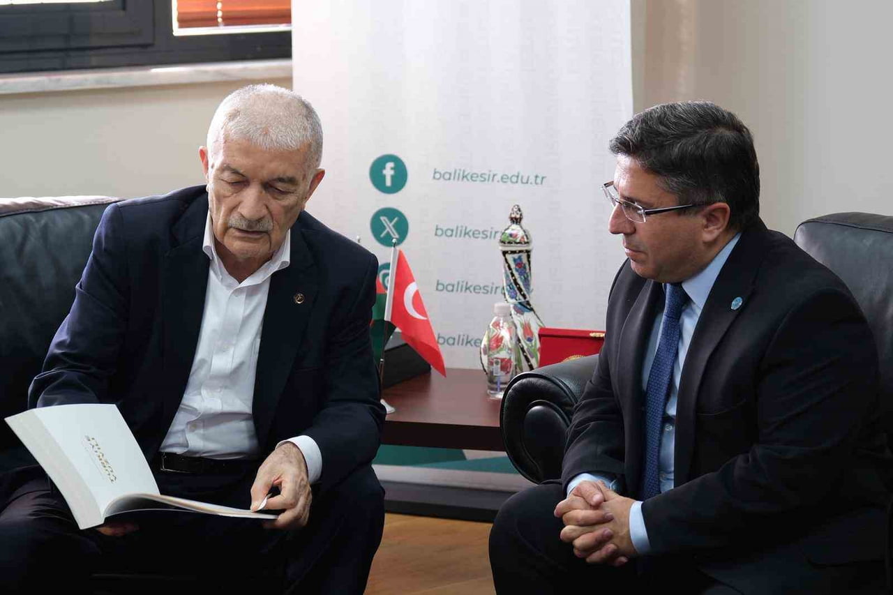 BİRLİK VAKFI HEYETİNDEN BALIKESİR ÜNİVERSİTESİNE ZİYARET