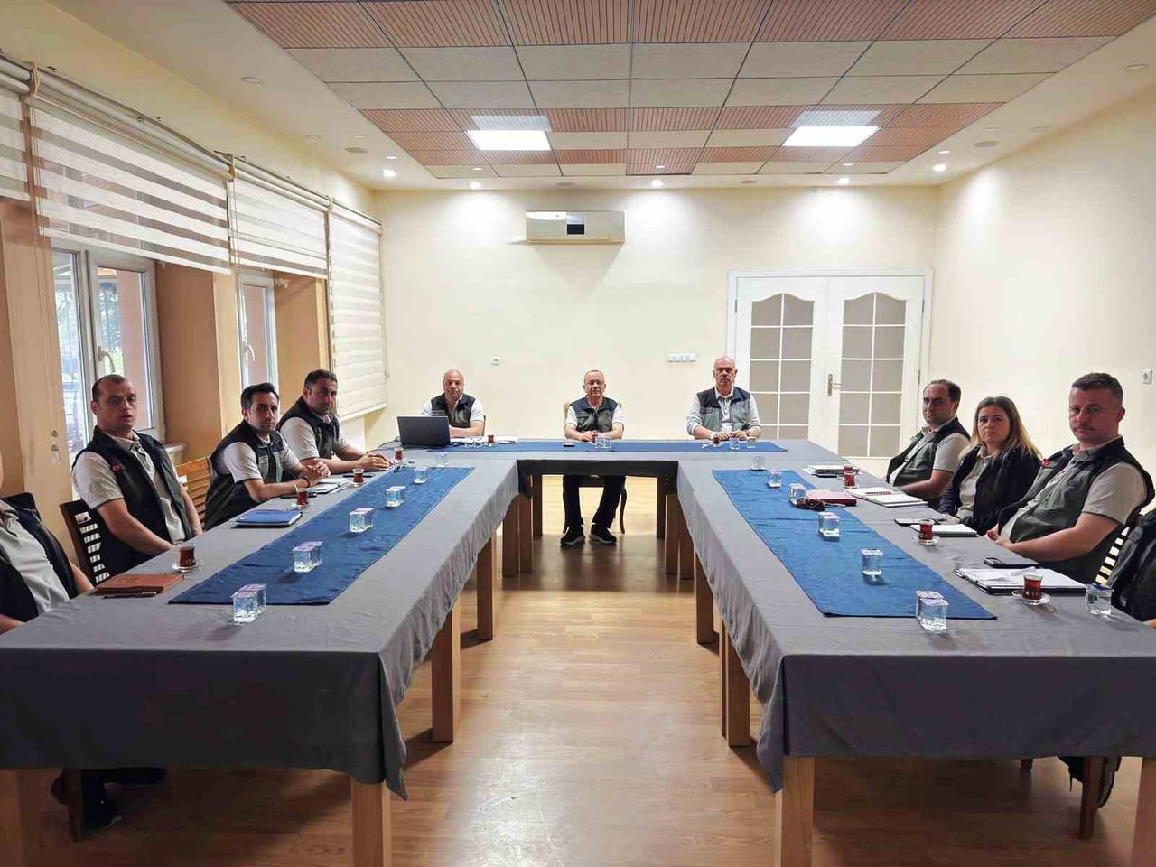 BÖLGE MÜDÜRÜ KARARTI, YANGIN EKİPLERİ VE DEPO SAHALARINDA İNCELEMELERDE BULUNDU