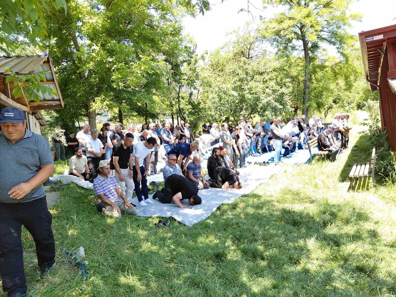 BOLU’DA ARIZALANAN ATV’Yİ EMNİYET ŞERİDİNDE TAMİR ETMEYE ÇALIŞIRKEN OTOMOBİLİN ÇARPMASI SONUCU...