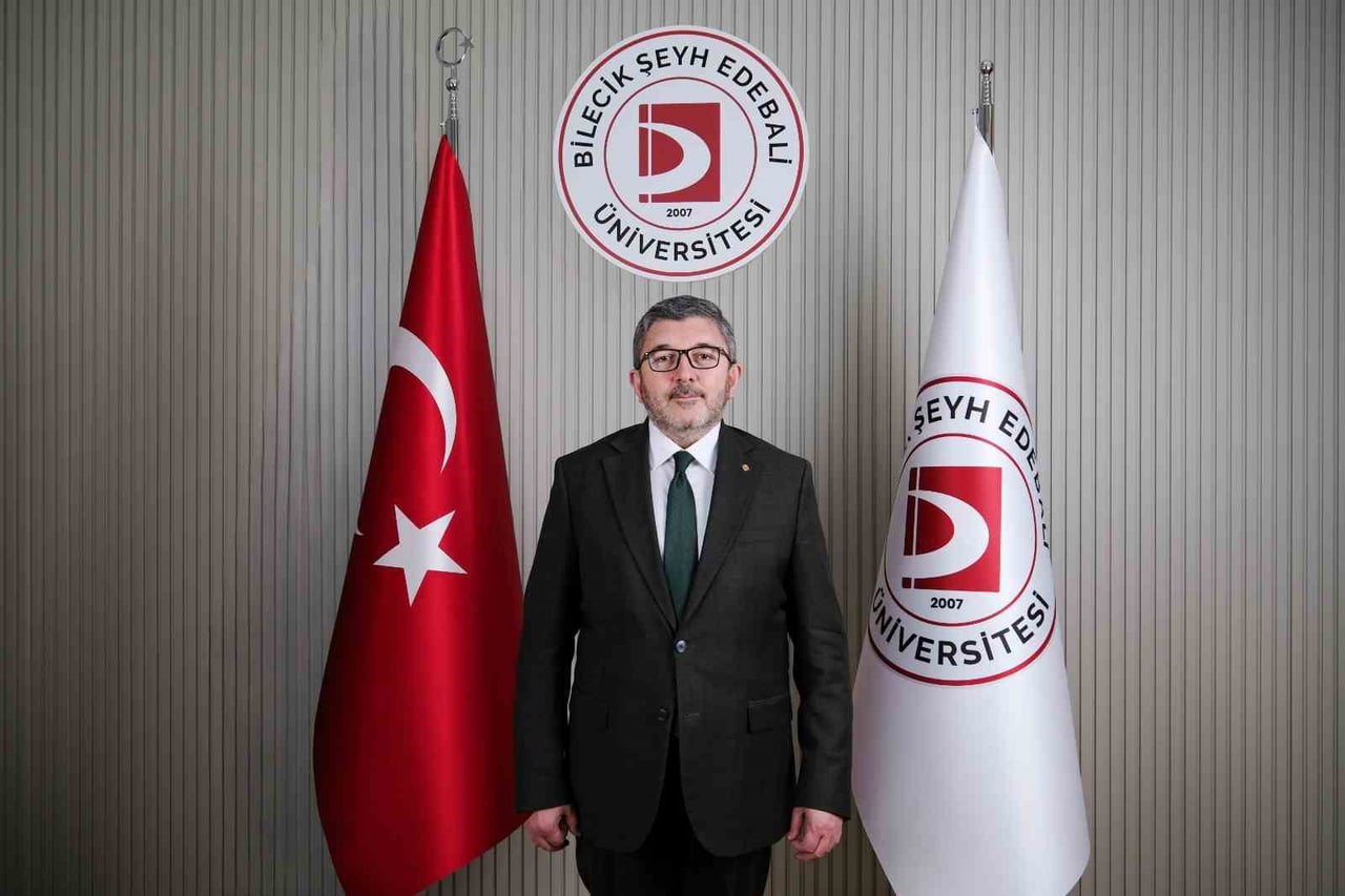 BŞEÜ 19 YAŞINDA BŞEÜ REKTÖR PROF. DR. ZAFER ASIM KAPLANCIKLI