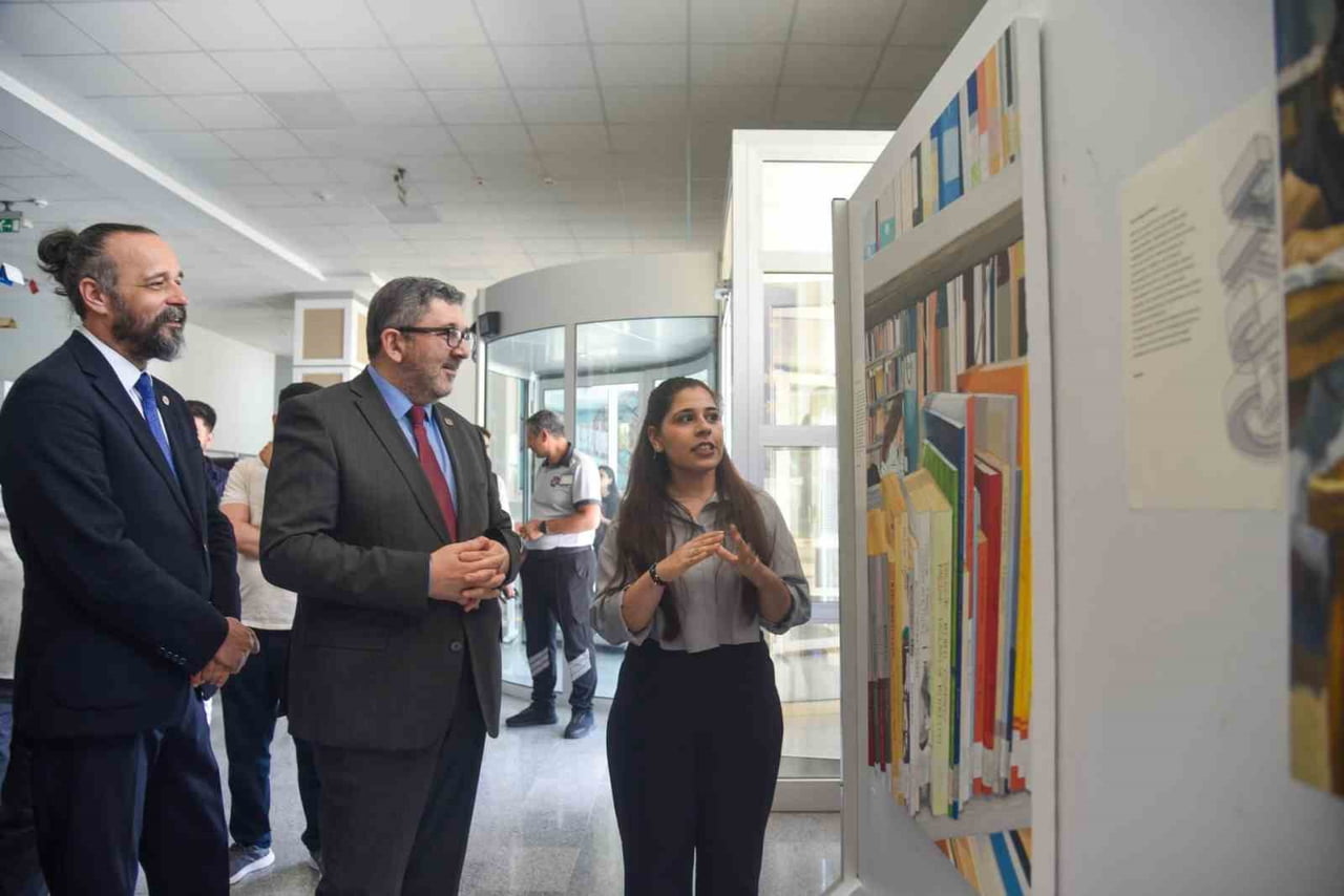 BŞEÜ’DE ‘KAMPÜSTE YAŞAM’ SERGİSİ SANATSEVERLERLE BULUŞTU