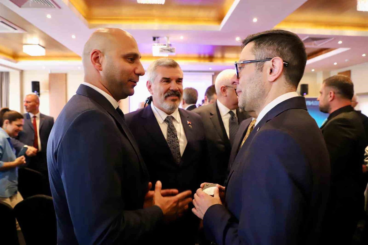 BULGARİSTAN'IN BANSKO KENTİNDE DÜZENLENEN BALKAN İŞ FORUMU'NUN İKİNCİ GÜN PROGRAMI, KAMU...