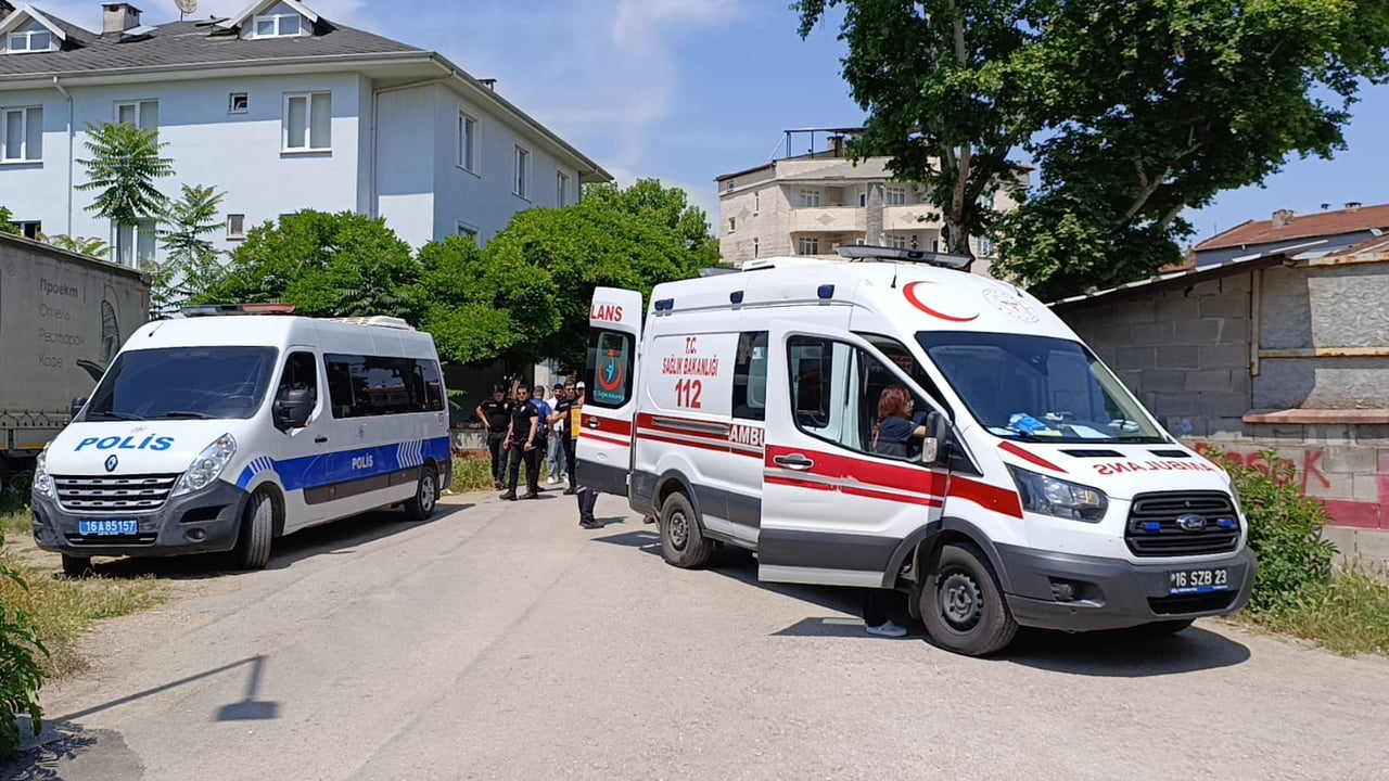 BURSA'NIN İNEGÖL İLÇESİNDE BİSİKLETİYLE SEYİR HALİNDEYKEN FENALAŞTIĞI İDDİA EDİLEN 74 YAŞINDAKİ...