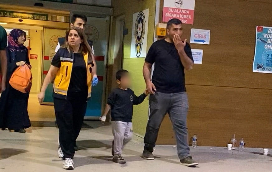 BURSA'NIN İNEGÖL İLÇESİNDE MEYDANA GELEN OLAYDA, PRİZE PARMAĞINI SOKAN 4 YAŞINDAKİ ÇOCUK ELEKTRİK...