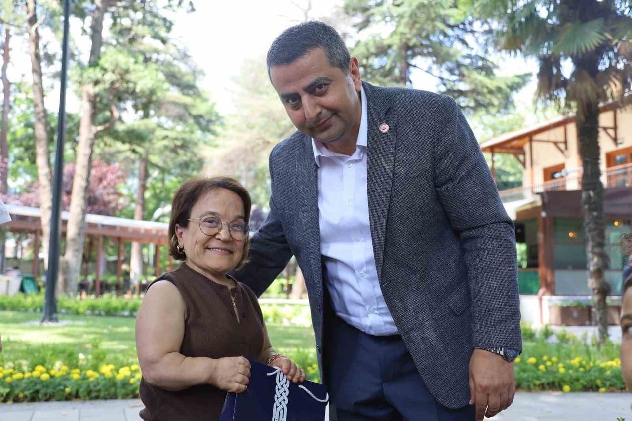 BURSA BÜYÜKŞEHİR BELEDİYESİ, ENGELLİ BİREYLERİN TOPLUMSAL YAŞAMA TAM VE ETKİN KATILIMINI...