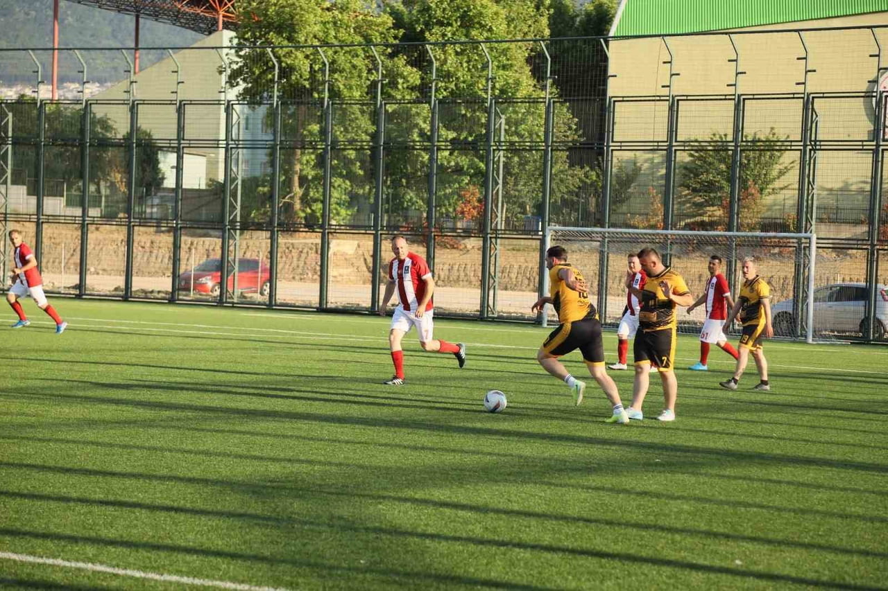 BURSA BÜYÜKŞEHİR BELEDİYESİ’NİN ÇALIŞANLARIN MOTİVASYONUNU ARTIRMAK VE KURUM İÇİ DAYANIŞMAYI...