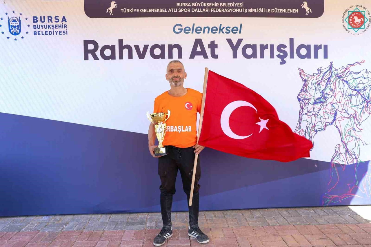 BURSA BÜYÜKŞEHİR BELEDİYESİ VE TÜRKİYE GELENEKSEL ATLI SPOR DALLARI FEDERASYONU İŞ BİRLİĞİYLE...
