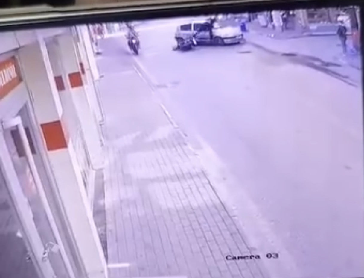 BURSA’DA İLGİNÇ KAZA : YAPAY ZEKA DEĞİL, GERÇEK KAZA GÖRÜNTÜSÜ