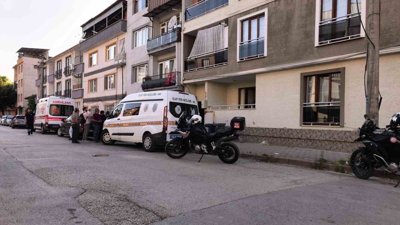 BURSA’DA YALNIZ YAŞAYAN KADIN ÖLÜ BULUNDU