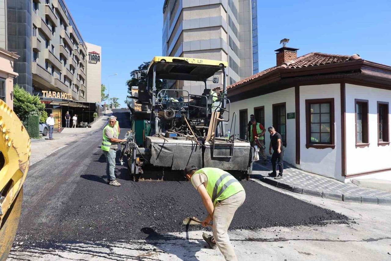 BURSA’NIN DAHA YAŞANABİLİR KENT OLMASI VE DAHA KONFORLU BİR ULAŞIM AĞINA KAVUŞMASI İÇİN BİRÇOK...