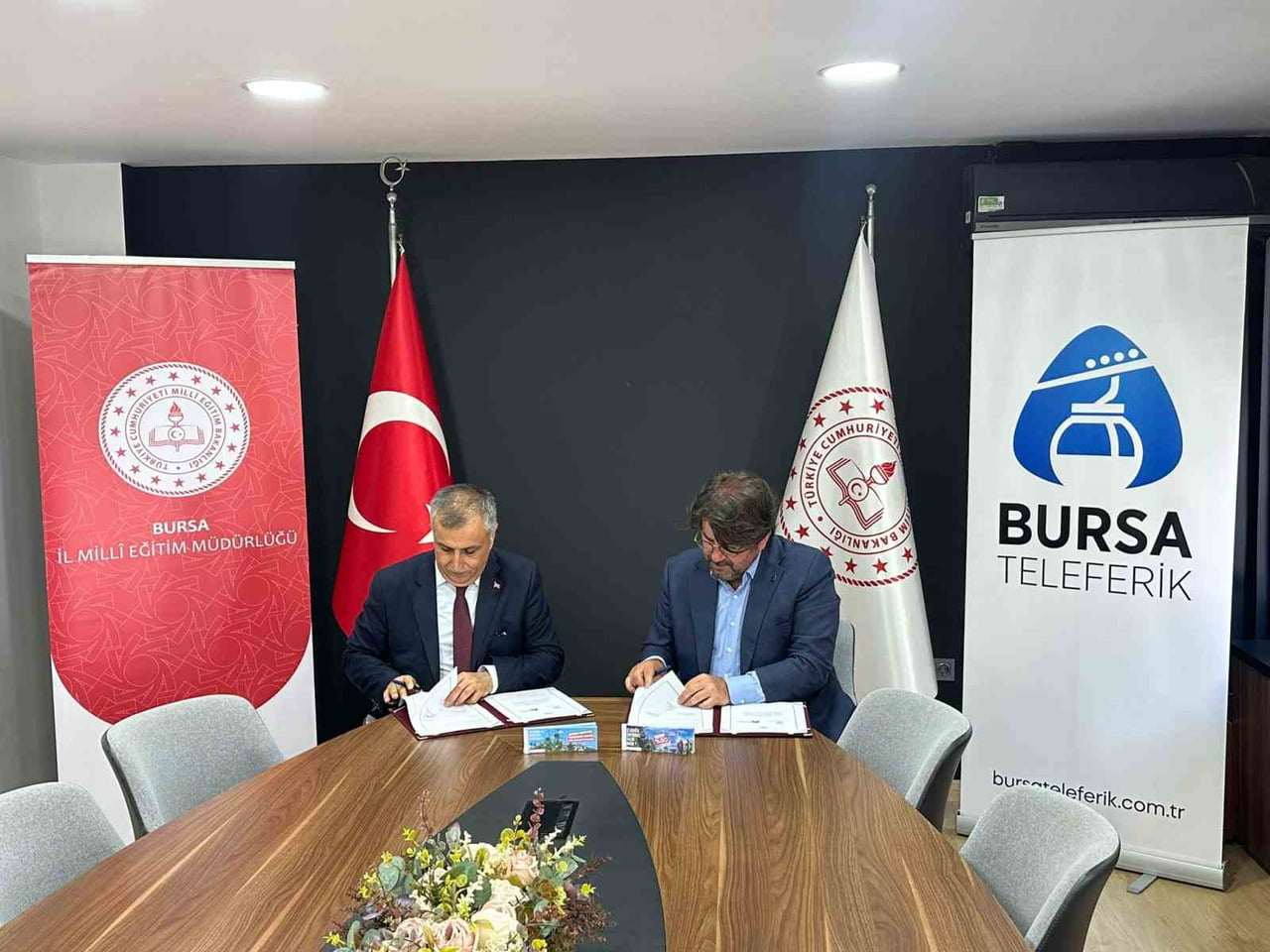 BURSA TELEFERİK İLE BURSA İL MİLLİ EĞİTİM MÜDÜRLÜĞÜ ARASINDA İMZALANACAK İŞ BİRLİĞİ PROTOKOLÜ...