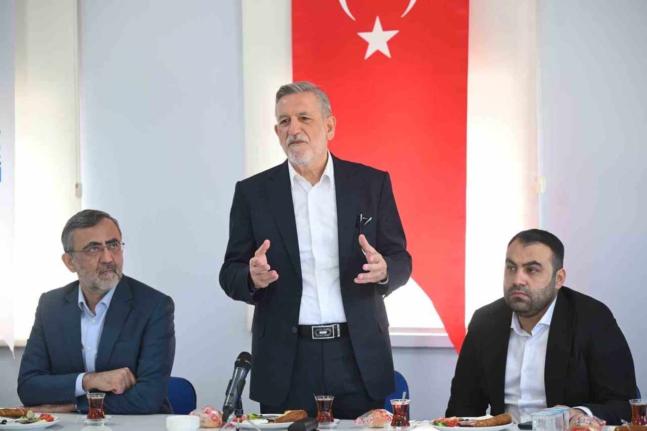 BURSA TİCARET VE SANAYİ ODASI (BTSO) YÖNETİM KURULU BAŞKANI İBRAHİM BURKAY, BURSA ŞEHİRLERARASI...