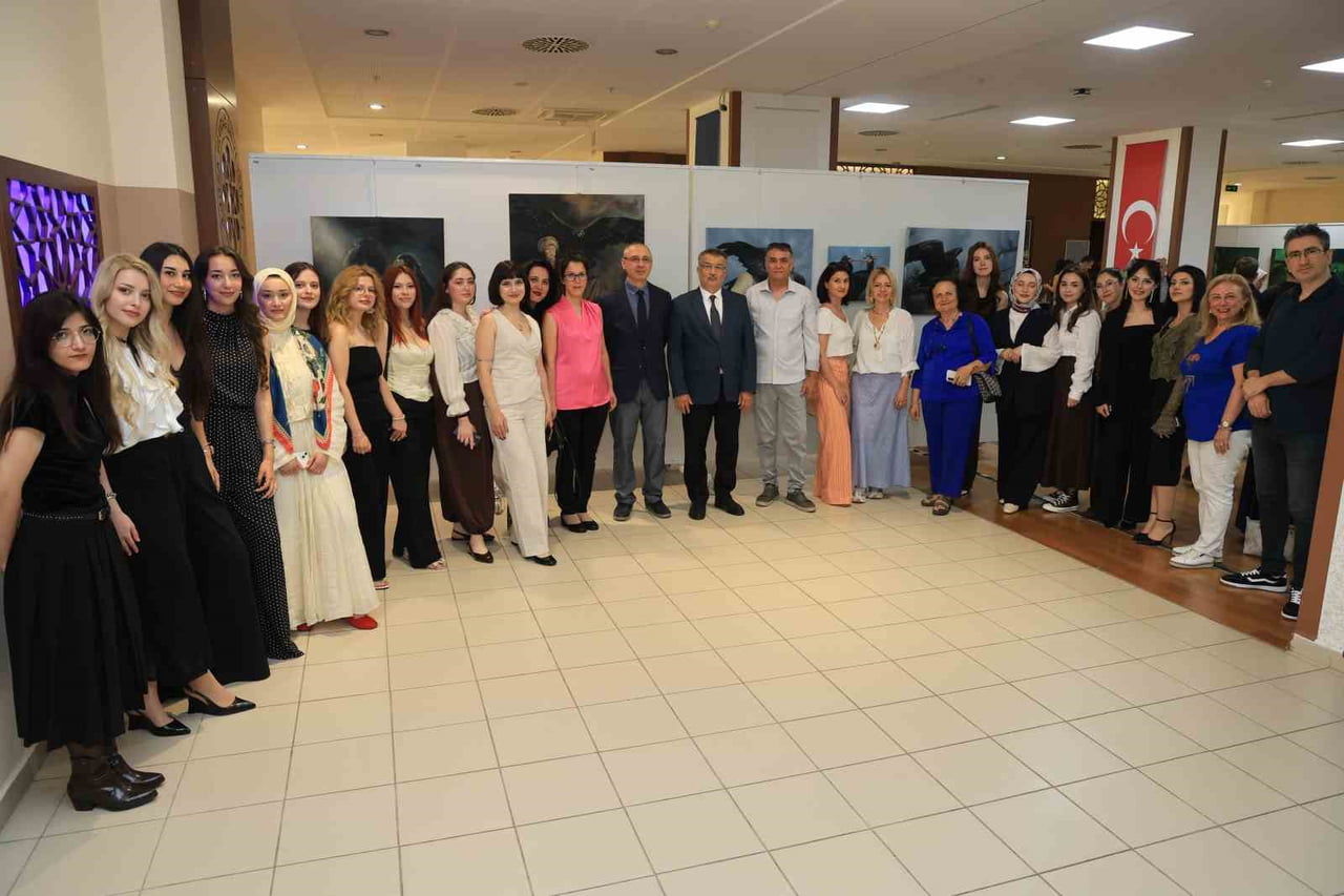 BURSA ULUDAĞ ÜNİVERSİTESİ (BUÜ) GÜZEL SANATLAR FAKÜLTESİ RESİM BÖLÜMÜ ÖĞRENCİLERİNİN YIL BOYUNCA...