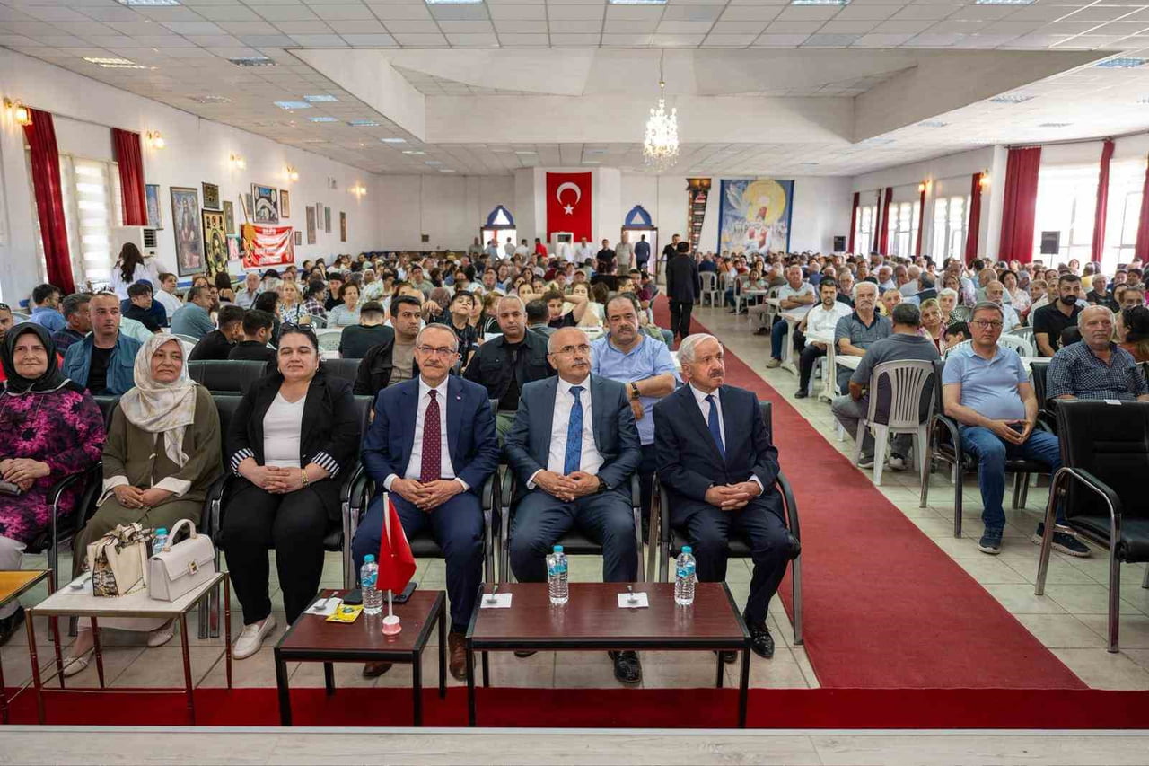 BÜYÜKŞEHİR BELEDİYE BAŞKANI SAMİ ER'DEN AŞURE LOKMASINDA BİRLİK MESAJI