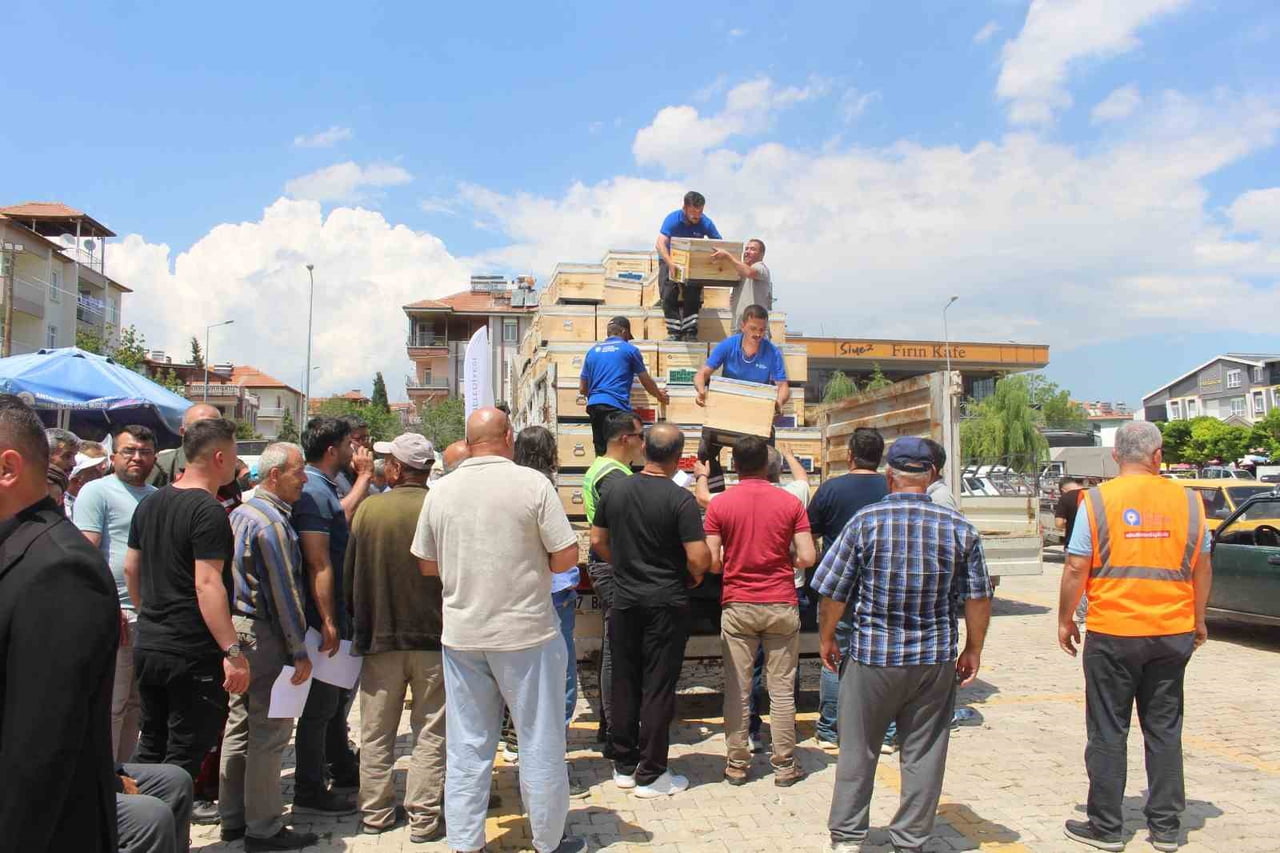 BÜYÜKŞEHİR BELEDİYESİ ANTALYA’DA ARICILIK FAALİYETLERİNİN ARTTIRILMASI, YAYGINLAŞTIRILMASI VE...