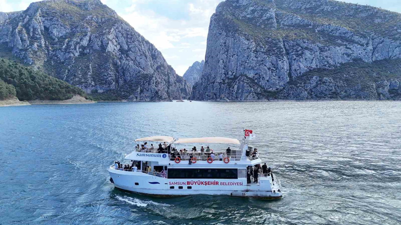 BÜYÜKŞEHİR BELEDİYESİ’NİN, ŞEHİRDEKİ DOĞAL VE KÜLTÜREL GÜZELLİKLERİN KEŞFEDİLMESİNİ SAĞLAMAK...