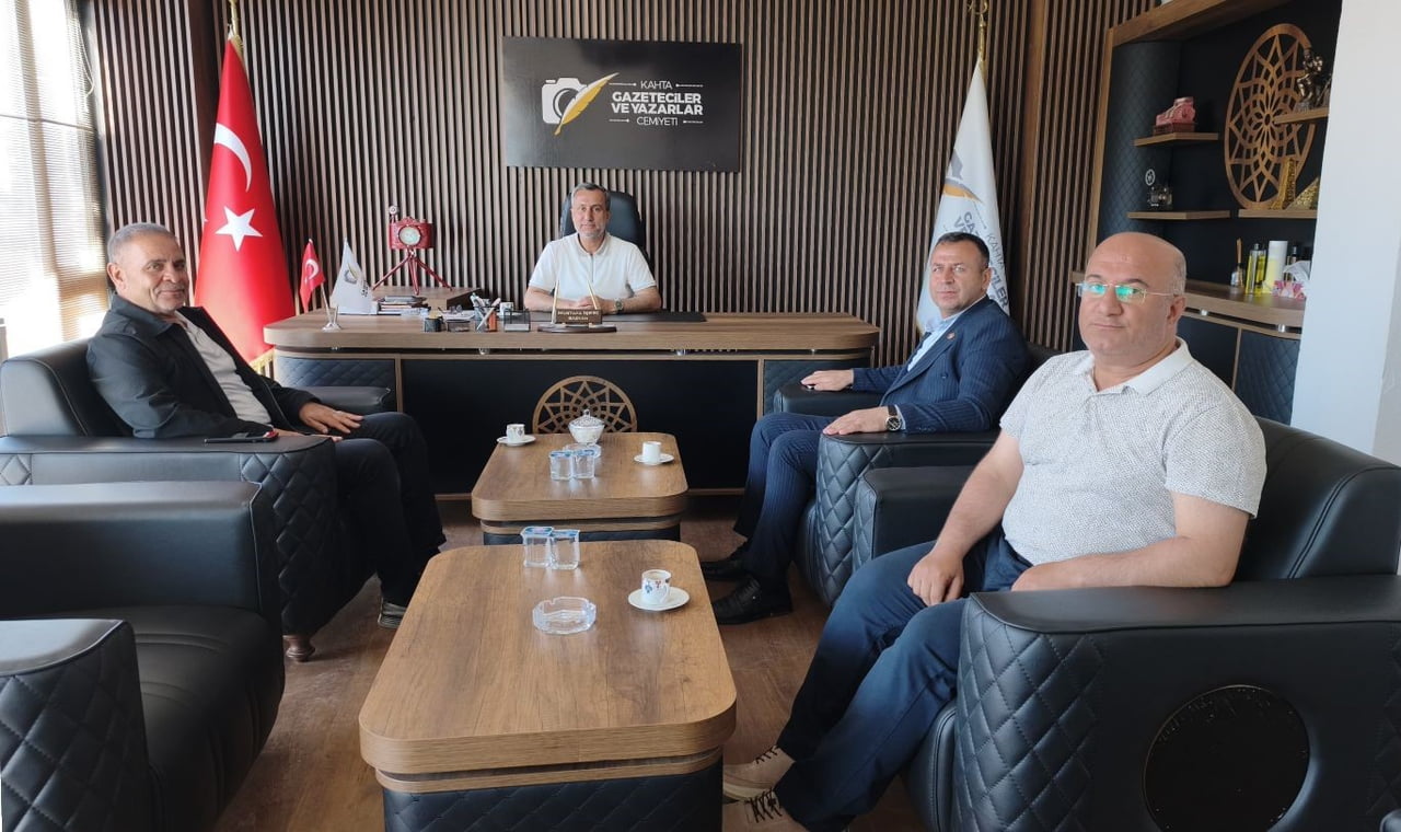 ÇAKMAK’TAN GAZETECİLER VE YAZARLAR CEMİYETİ’NE ZİYARET