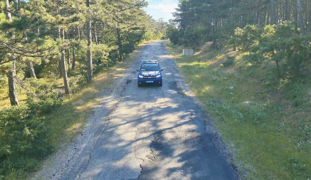 ÇANAKKALE'DE JANDARMA EKİPLERİ ORMAN YANGINLARINA KARŞI SAHADA DENETİMLERİNİ ARALIKSIZ...