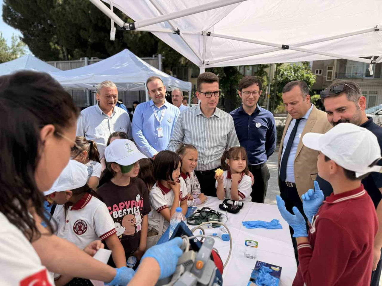 ÇANAKKALE'NİN EZİNE İLÇESİNDE 'SAĞLIKLI ÇOCUK, SAĞLIKLI GELECEK' PROGRAMI ÇERÇEVESİNDE EZİNE YAHYA...