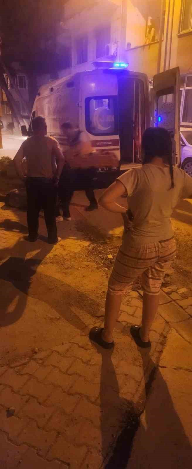 ÇANAKKALE'NİN GELİBOLU İLÇESİNDE APARTMANIN DÖRDÜNCÜ KATINDAN DÜŞEN M.Ç.(47) AĞIR...