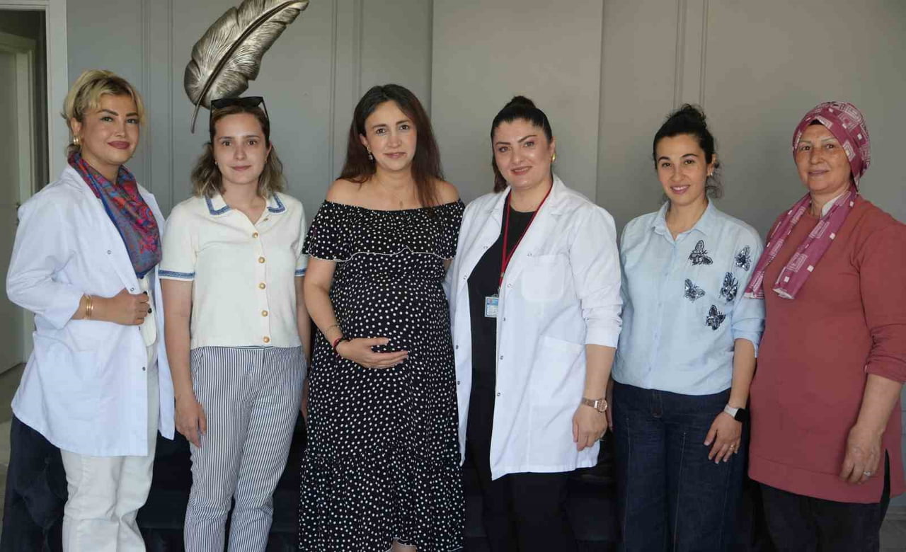 CANİK İLÇE SAĞLIK MÜDÜRLÜĞÜ EKİPLERİ TARAFINDAN İLÇEDE İKAMET EDEN BİR GEBE ZİYARET...