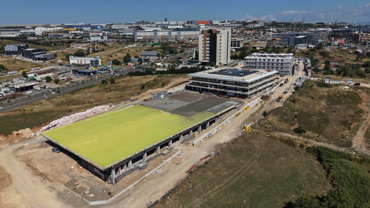 ÇAYIROVA İLÇESİNDE 21 BİN METREKARELİK ALANDA İNŞASI SÜRDÜRÜLEN SPOR LİSESİ PROJESİNDE ÇALIŞMALAR...