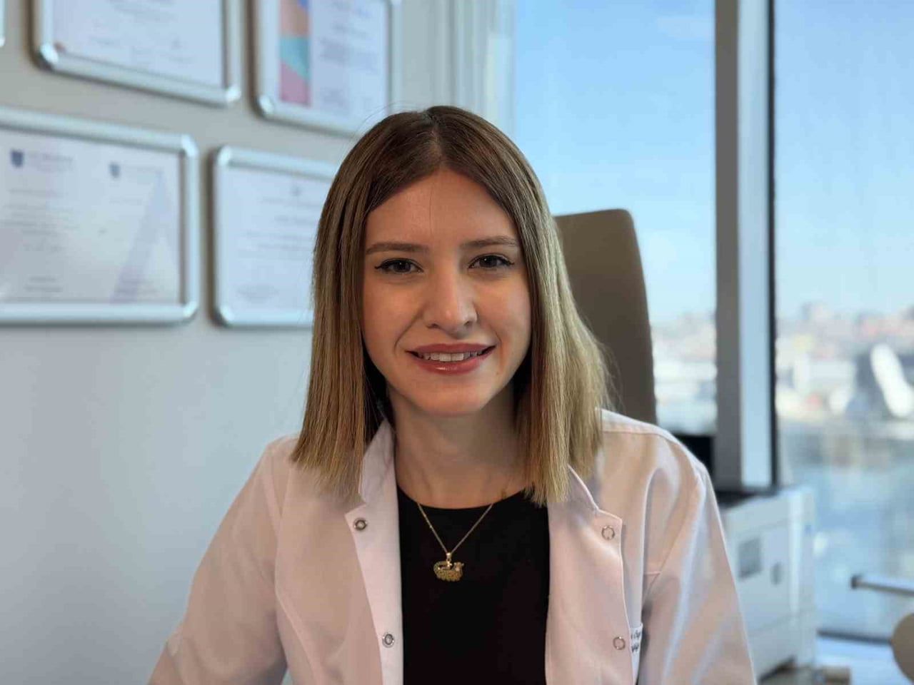 ÇOCUK SAĞLIĞI VE HASTALIKLARI UZMANI DR. AYSU ÖZGE YÖNETCİ PEKUZ