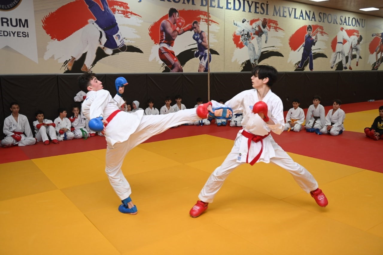 ÇORUM BELEDİYESİ’NİN GENÇLERİ VE ÇOCUKLARI SPORLA BULUŞTURDUĞU YAZ SPOR OKULLARI’N A KAYITLAR 22...