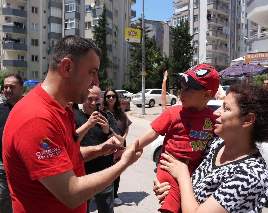 ÇUKUROVA BELEDİYE BAŞKANI EMRAH KOZAY, MAHALLE ZİYARETLERİNİ GÜZELYALI MAHALLESİ’NDE SÜRDÜRDÜ....