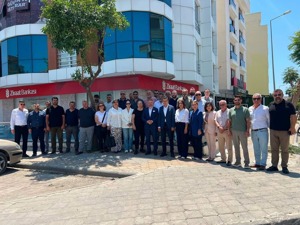 CUMHUR İTTİFAKI’NA KUŞADASI MESAİSİ