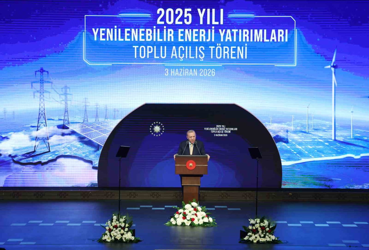 CUMHURBAŞKANI ERDOĞAN, CUMHURBAŞKANLIĞI KÜLLİYESİ'NDE GERÇEKLEŞTİRİLEN 2025 YILI YENİLENEBİLİR...