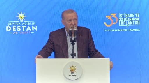 Cumhurbaşkanı Erdoğan: "Biz CHP içindeki bu kavganın, bu iç savaşın tarafı değiliz."