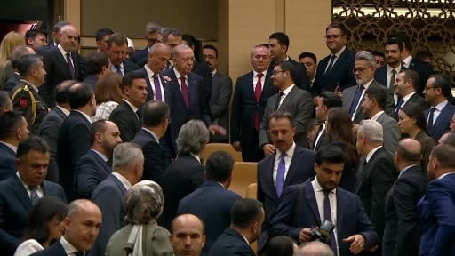 Cumhurbaşkanı Erdoğan: "Türkiye, kendi hikâyesini yazan, kendi geleceğini şekillendiren ve...