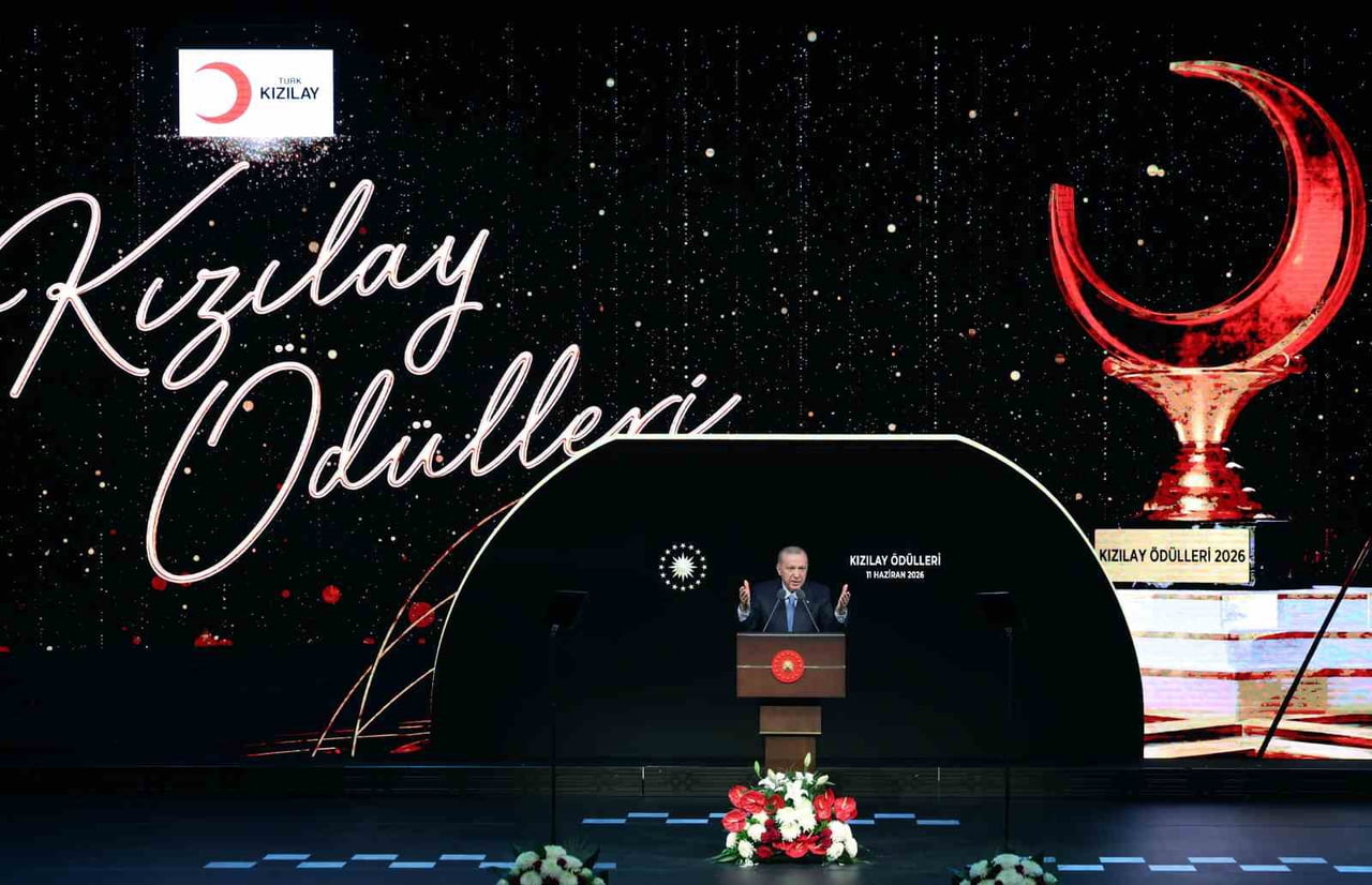 CUMHURBAŞKANI RECEP TAYYİP ERDOĞAN, CUMHURBAŞKANLIĞI KÜLLİYESİ'NDE DÜZENLENEN TÜRK KIZILAY...