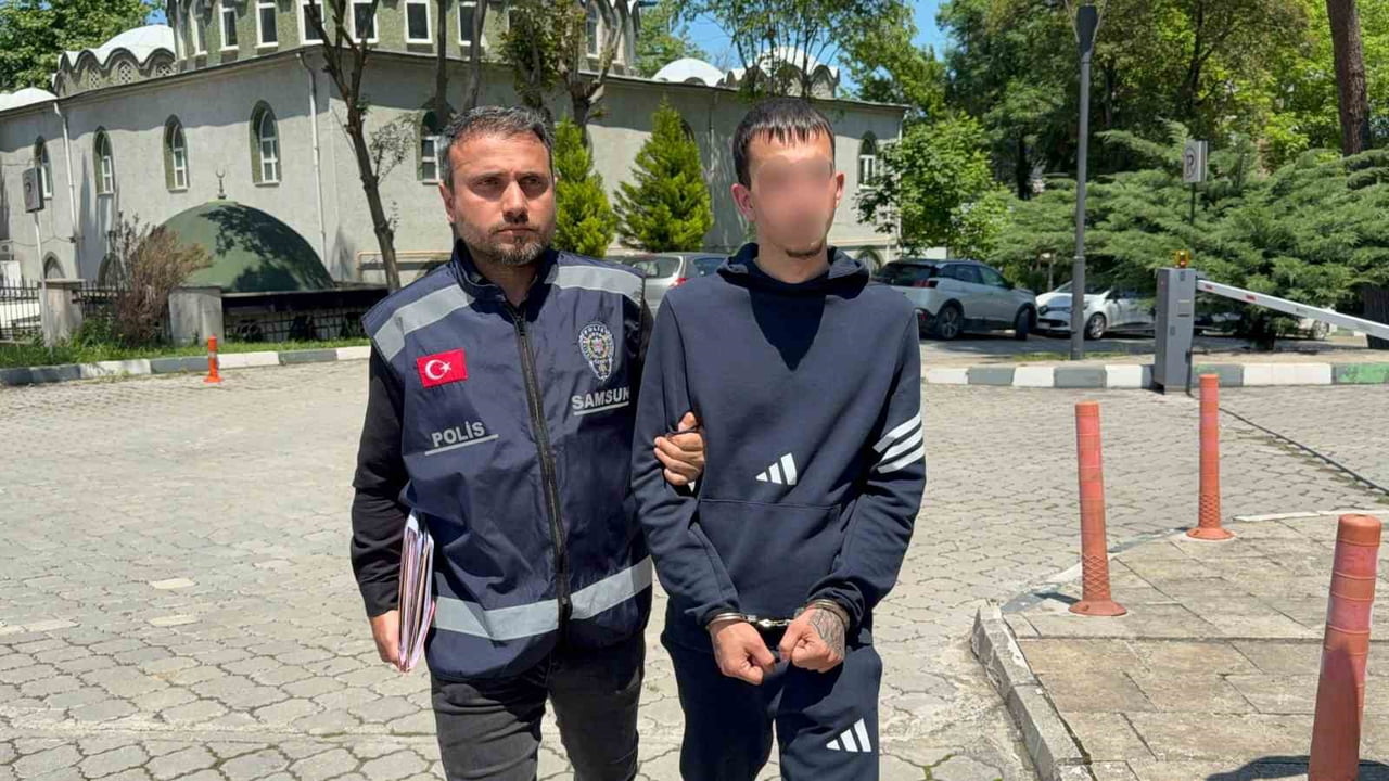D.O. (18) POLİS TARAFINDAN GÖZALTINA ALINDI.