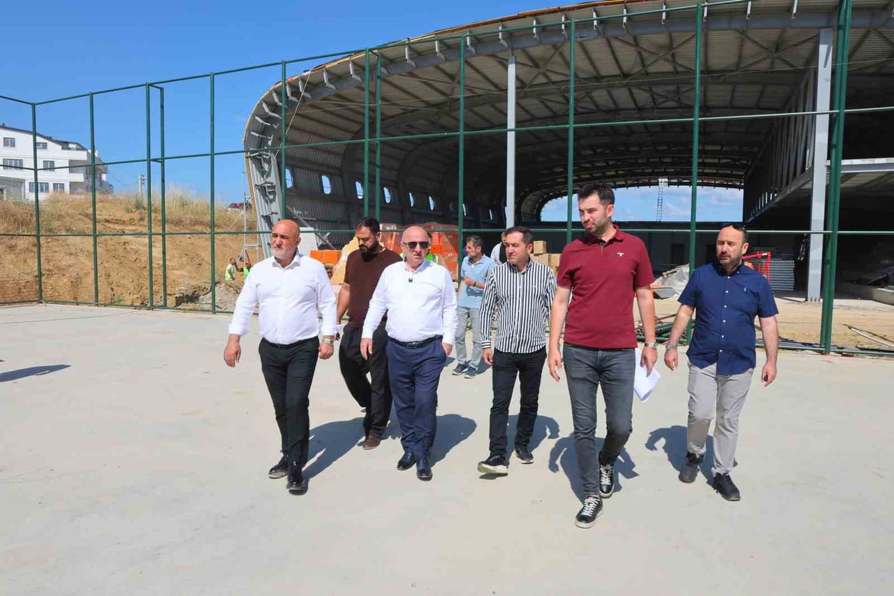 DARICA'DA GENÇLERİN VE SPORSEVERLERİN FAYDALANMASI AMACIYLA PROJELENDİRİLEN ATATÜRK CADDESİ SPOR...