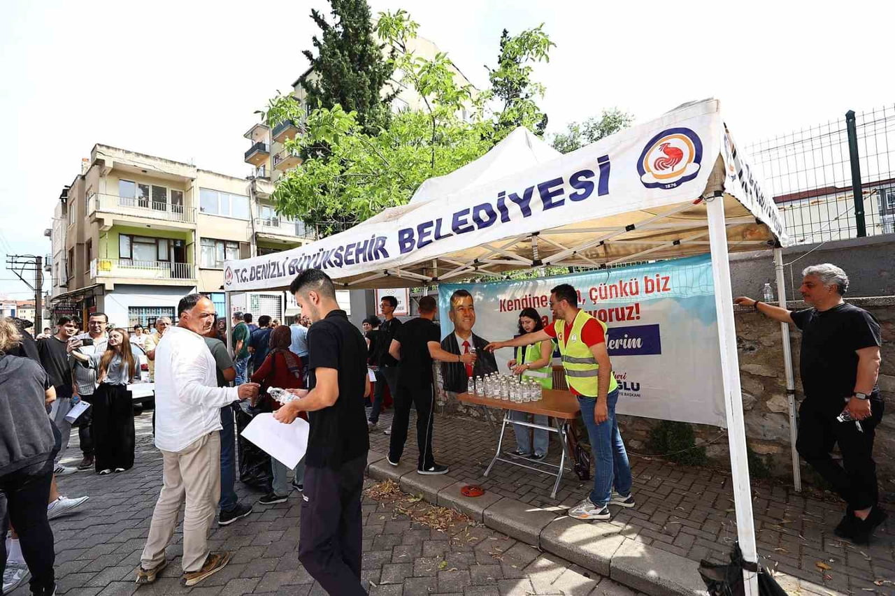DENİZLİ BÜYÜKŞEHİR BELEDİYESİ, YÜKSEKÖĞRETİM KURUMLARI SINAVI'NA (YKS) KATILAN BİNLERCE GENCİN VE...