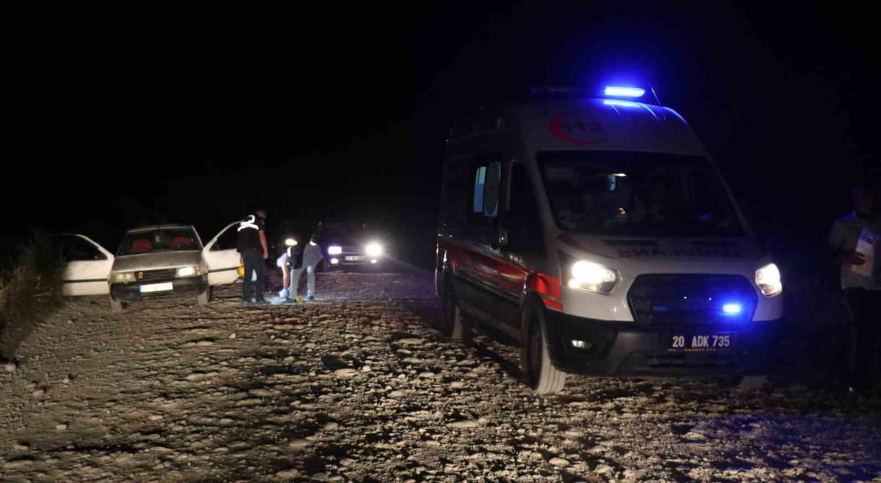 DENİZLİ’DE ARALARINDA HUSUMET BULUNAN İKİ GRUP ARASINDA ÇIKAN SİLAHLI KAVGADA 1 KİŞİ HAYATINI...