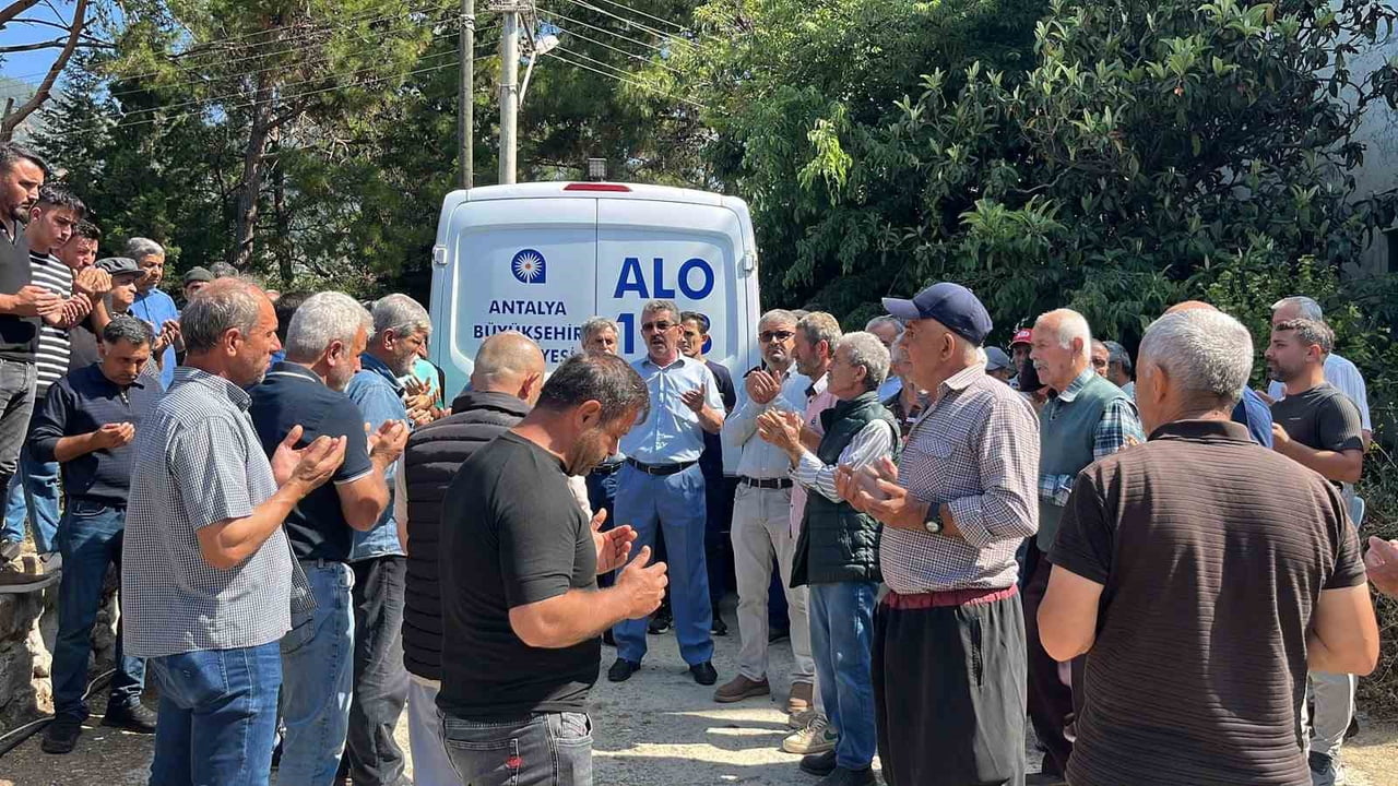 DENİZLİ’NİN SARAYKÖY İLÇESİNDE YOLCU OTOBÜSÜNÜN DEVRİLMESİ SONUCU MEYDANA GELEN VE 8 KİŞİNİN...