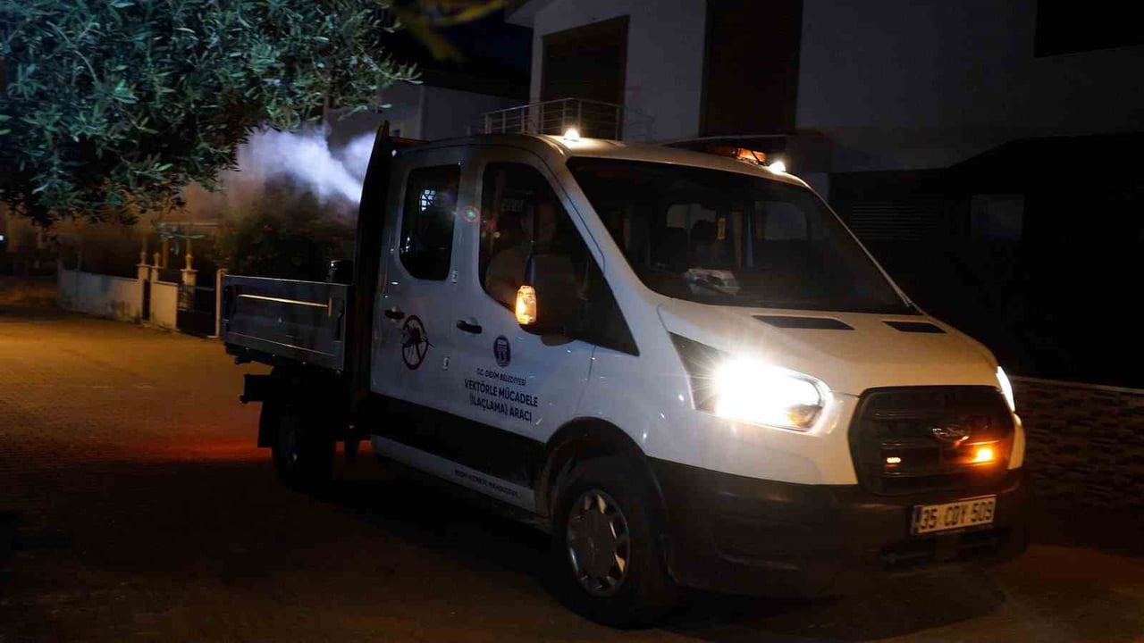 DİDİM BELEDİYESİ, YAZ AYLARININ GELMESİYLE BİRLİKTE KENT GENELİNDE VEKTÖRLE MÜCADELE ÇALIŞMALARINA...