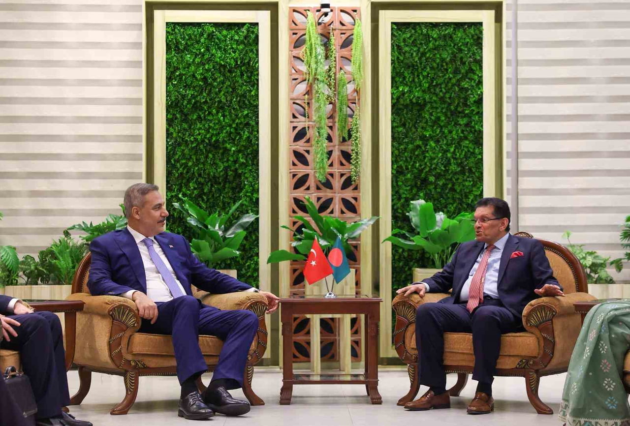 DIŞİŞLERİ BAKANI HAKAN FİDAN, ASYA TURU KAPSAMINDA BANGLADEŞ'E GERÇEKLEŞTİRDİĞİ RESMİ ZİYARET...